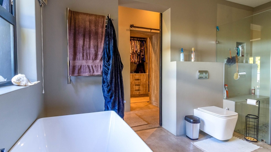 9 Bedroom Property for Sale in Onrus Western Cape